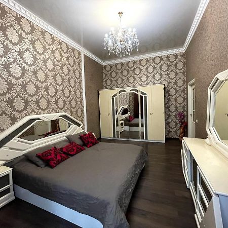 Appartamento Amazing Heart Of Kiev Esterno foto